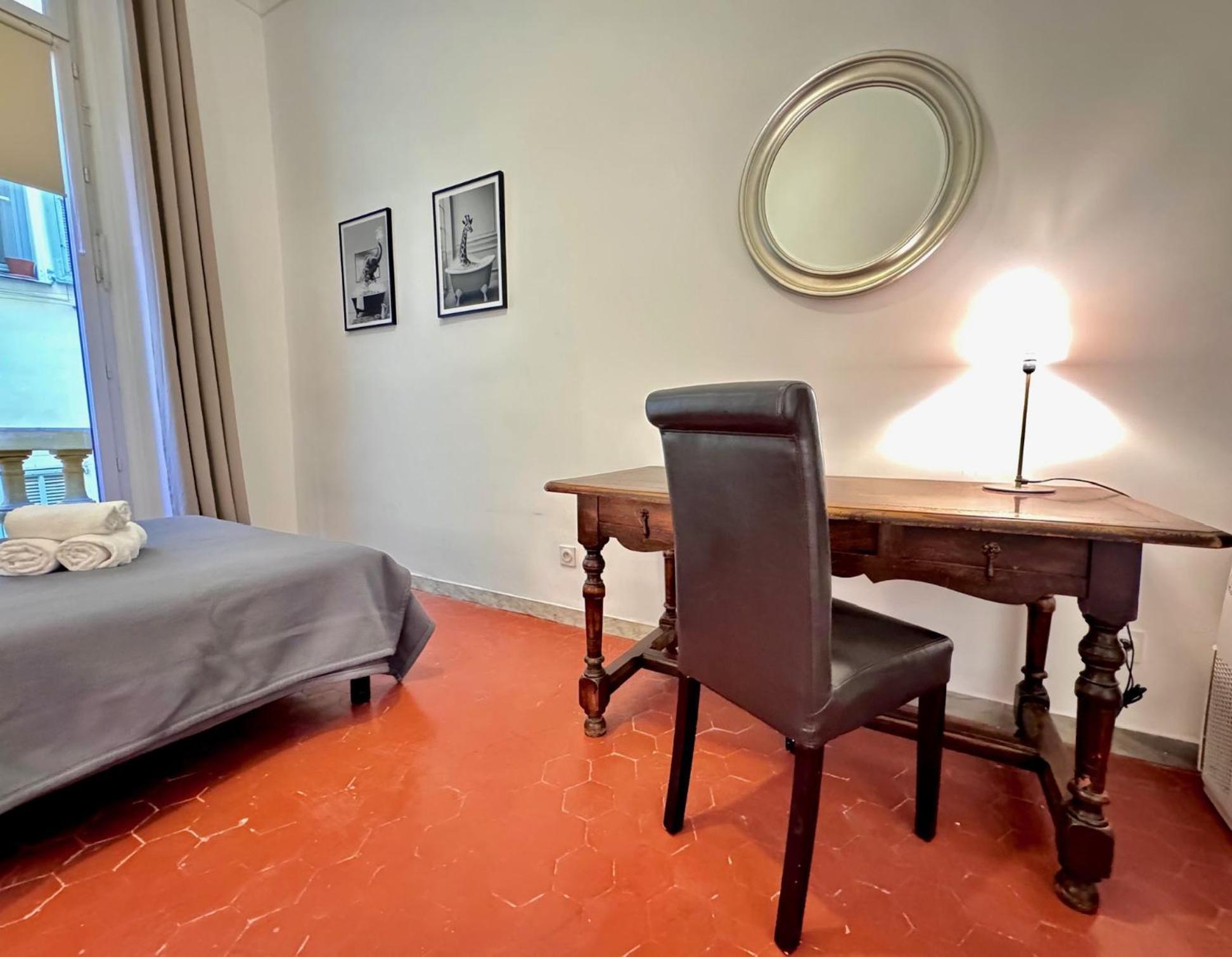 Aparthotel Riviera - Pont Vieux 2 - Old Town - Charm 2 Bedrooms Apartement Ac - 5Mn Beach 尼斯 外观 照片